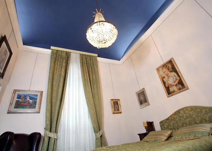 D'epoca Colosseo Art Gallery Апартаменты *